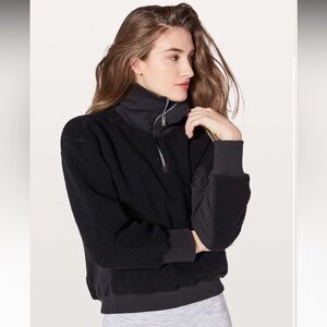 Lululemon Stand Out Sherpa 1/2 Zip